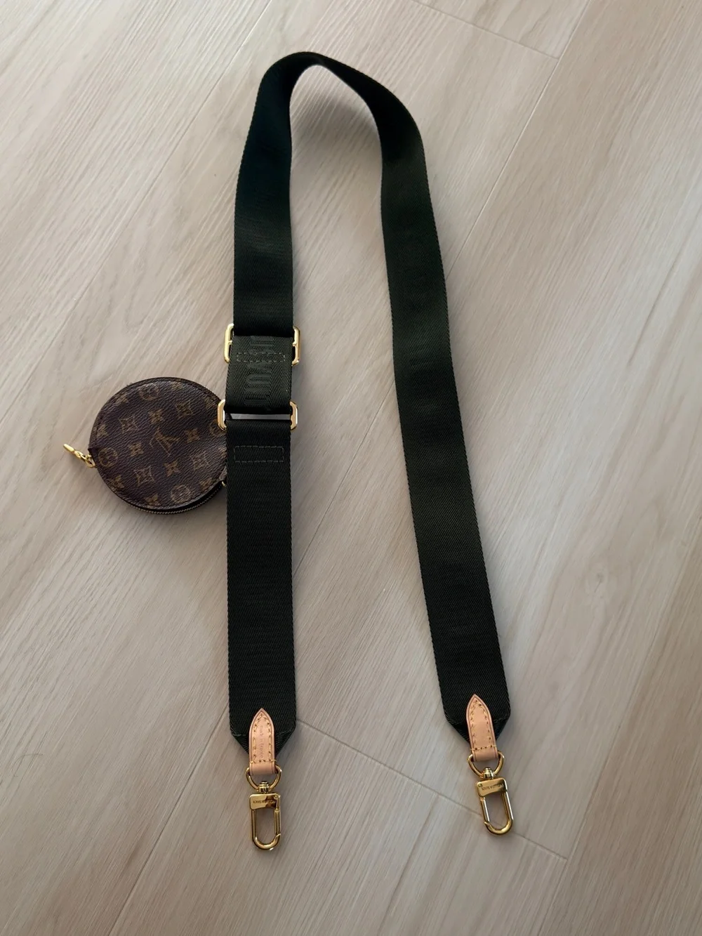 Authentic Louis Vuitton Green Strap with Brown Monogram Round Coin Pouch - Picture 2 of 2